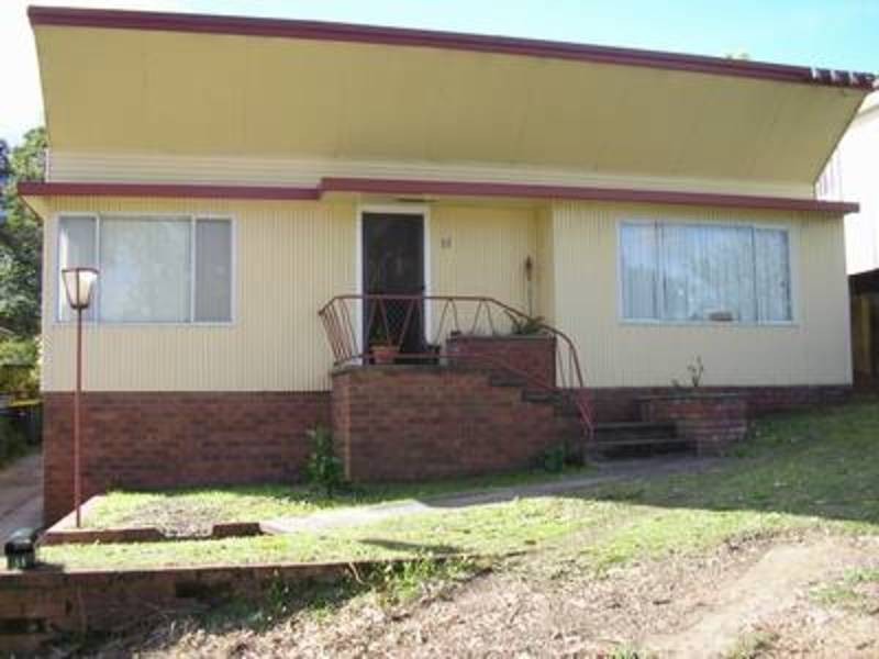 11 Johnstone Street, Cardiff NSW 2285