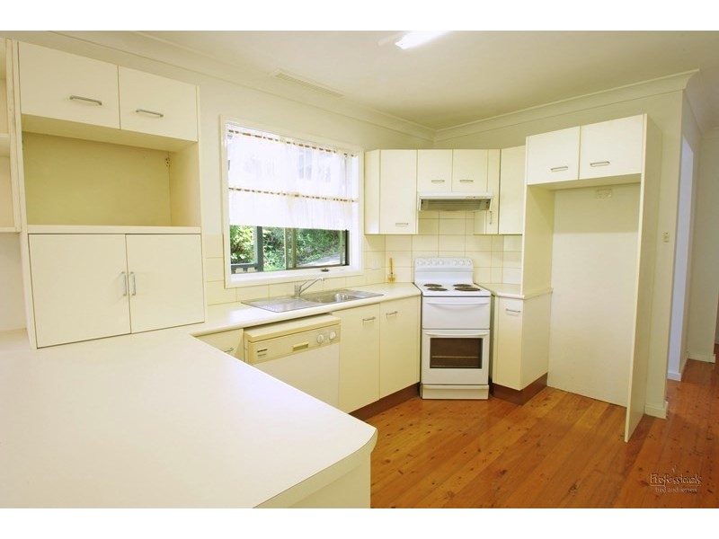 381 Coal Point Road, Coal Point NSW 2283