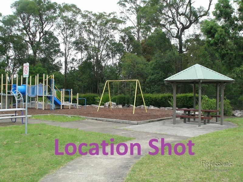 5 Albatross Avenue, Cameron Park NSW 2285