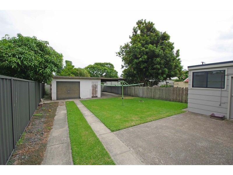 39 Lachlan Road, Cardiff NSW 2285