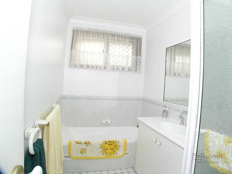 2/3 Francis Street, Cardiff South NSW 2285