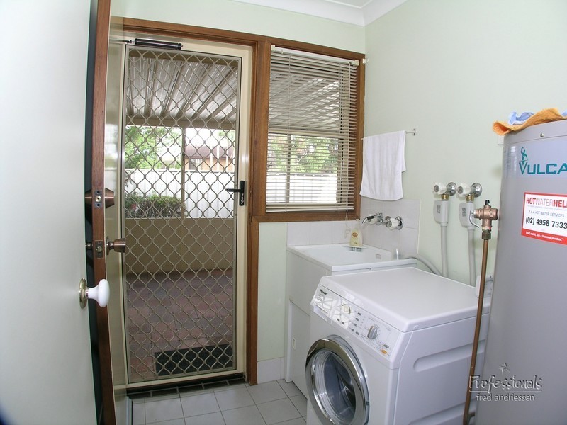 2/3 Francis Street, Cardiff South NSW 2285