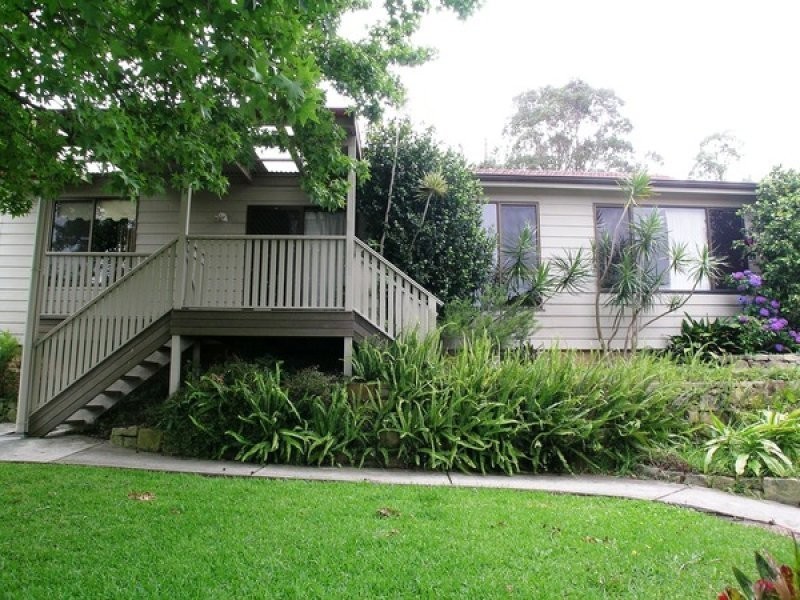 28 Greenwood Parade, Glendale NSW 2285