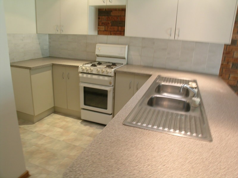 2/10 Madeleine Street, Charlestown NSW 2290