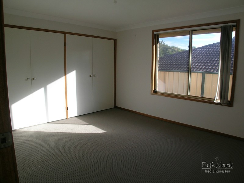 2/10 Madeleine Street, Charlestown NSW 2290