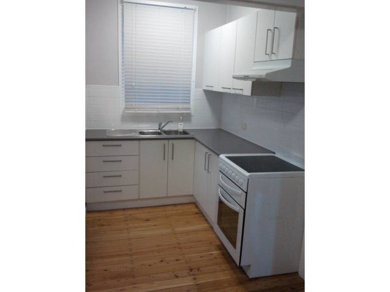 15 Oakland Street, Glendale NSW 2285