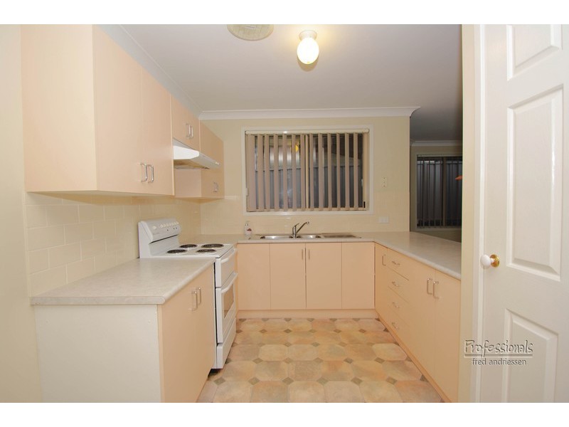 9 Toucan Close, Cameron Park NSW 2285
