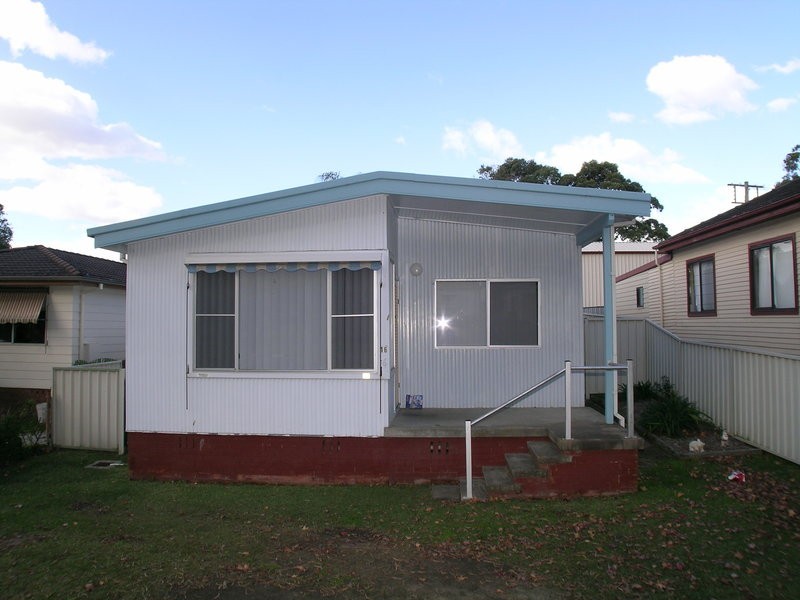 16 Beeson Street, Cardiff South NSW 2285
