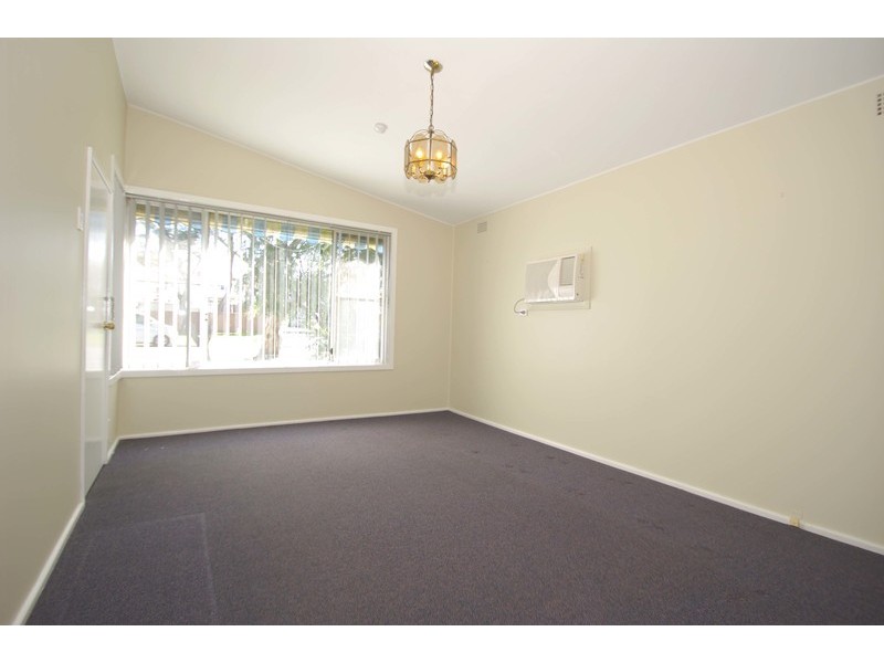 16 Beeson Street, Cardiff South NSW 2285