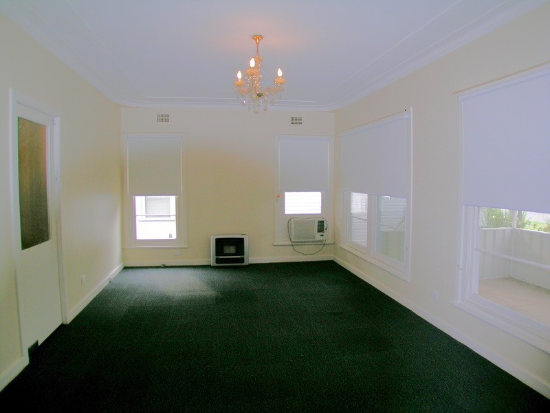 140 Charlestown Road, Kotara NSW 2289