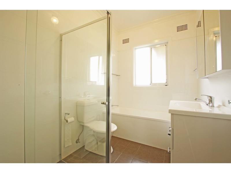 4 Ellerslie Road, Adamstown Heights NSW 2289