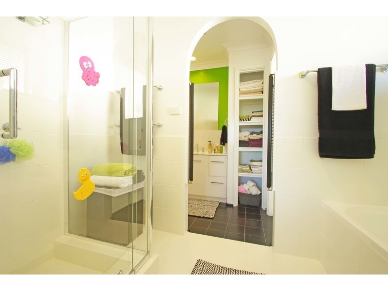 9 Pebmarsh Close, Cardiff South NSW 2285