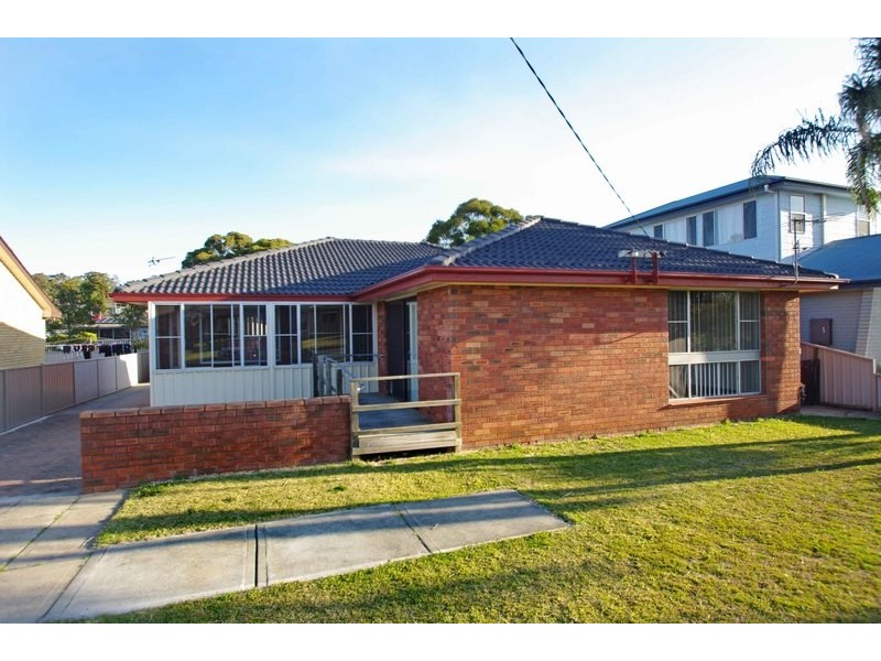 39 Durham Drive, Edgeworth NSW 2285