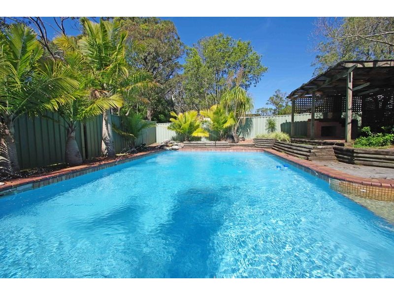 100 Neilson Street, Edgeworth NSW 2285