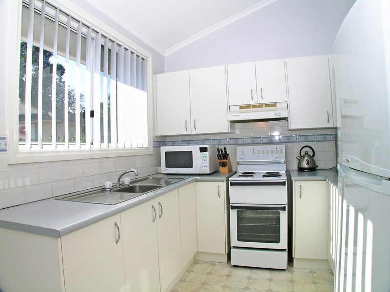 2/49 Fern Valley Road, Cardiff NSW 2285