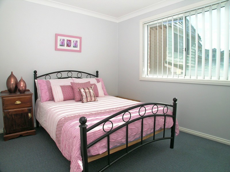 2/49 Fern Valley Road, Cardiff NSW 2285