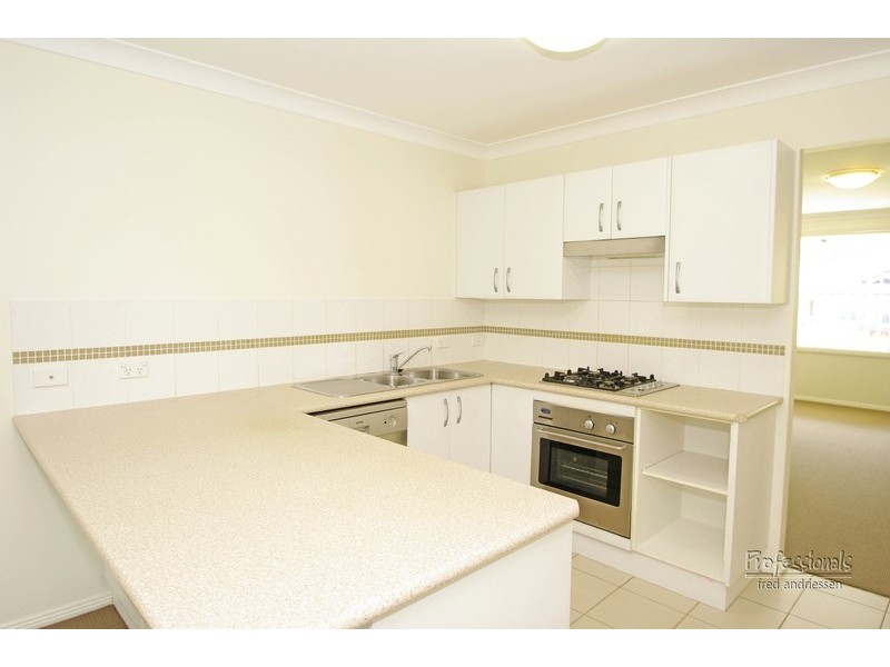 16/18 Sagittarius Crescent, Elermore Vale NSW 2287