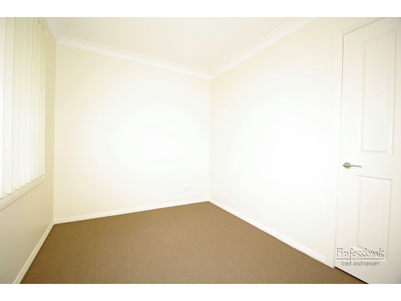 16/18 Sagittarius Crescent, Elermore Vale NSW 2287