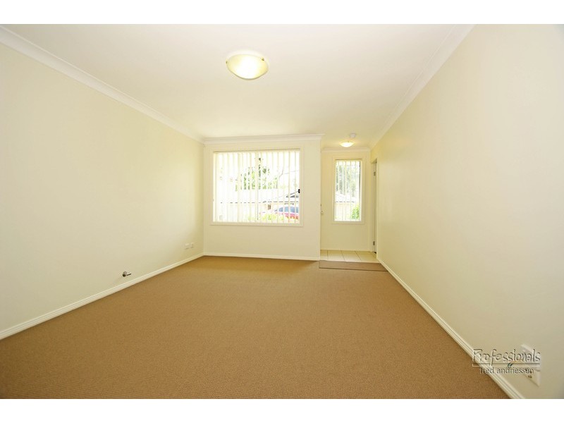 16/18 Sagittarius Crescent, Elermore Vale NSW 2287