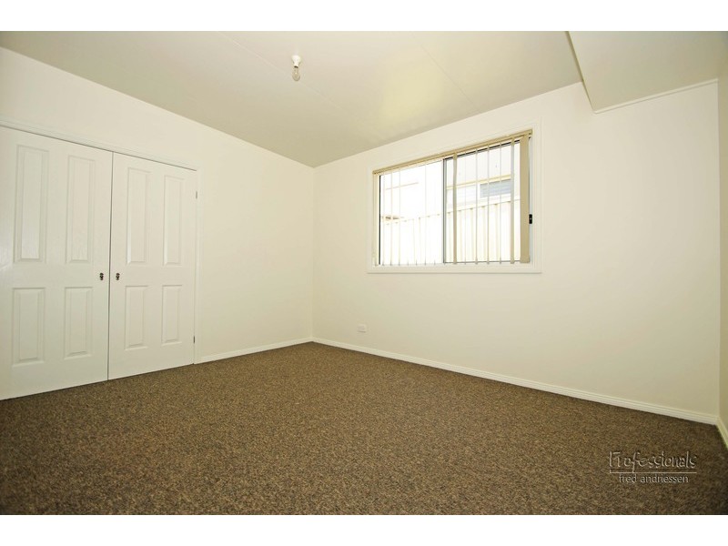 16/18 Sagittarius Crescent, Elermore Vale NSW 2287