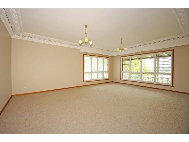 35 Lowry Street, Cardiff NSW 2285