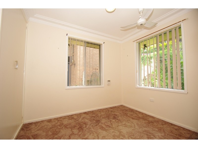 11 Greenwood Avenue, Belmont NSW 2280