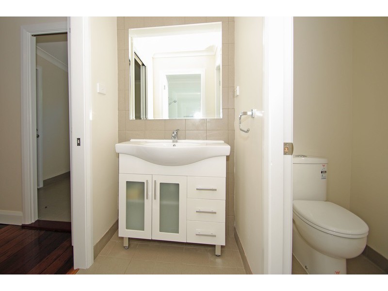 11 Queens Avenue, Cardiff NSW 2285