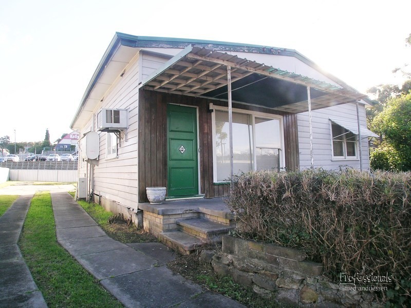 1 Lachlan Road, Cardiff NSW 2285
