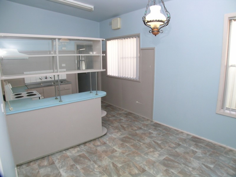 16 Beeson Street, Cardiff South NSW 2285