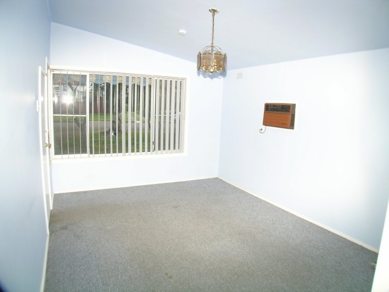 16 Beeson Street, Cardiff South NSW 2285