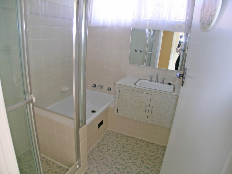 62 Lowry Street, Cardiff NSW 2285