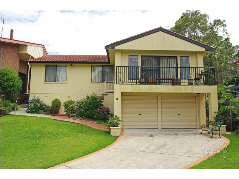 11 Greenwood Avenue, Belmont NSW 2280