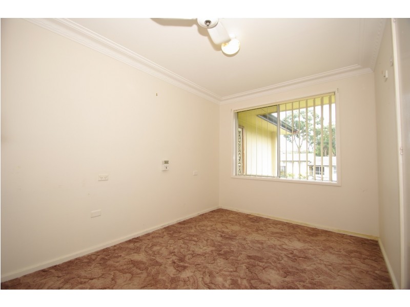 11 Greenwood Avenue, Belmont NSW 2280