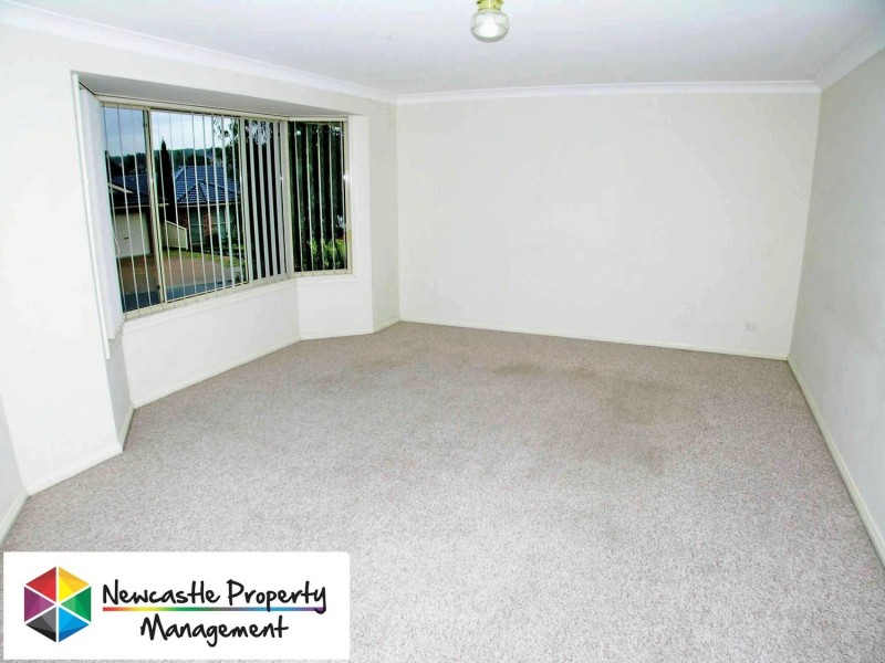 2 Sandpiper Court, Cameron Park NSW 2285