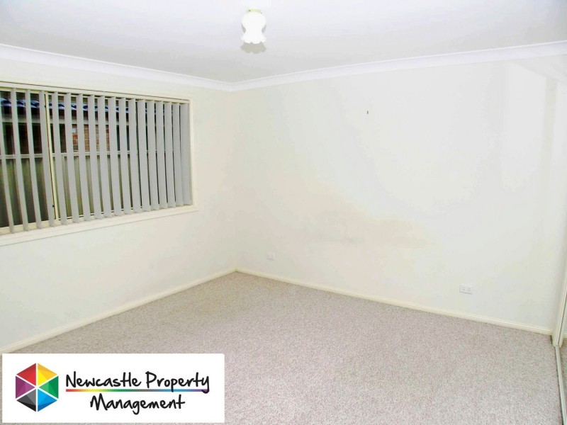 2 Sandpiper Court, Cameron Park NSW 2285