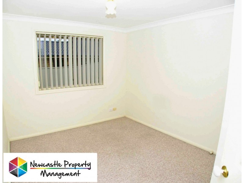 2 Sandpiper Court, Cameron Park NSW 2285