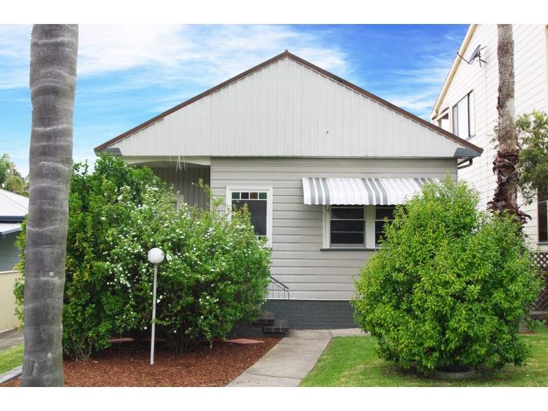 30 Crockett Street, Cardiff South NSW 2285