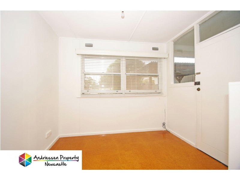 30 Crockett Street, Cardiff South NSW 2285