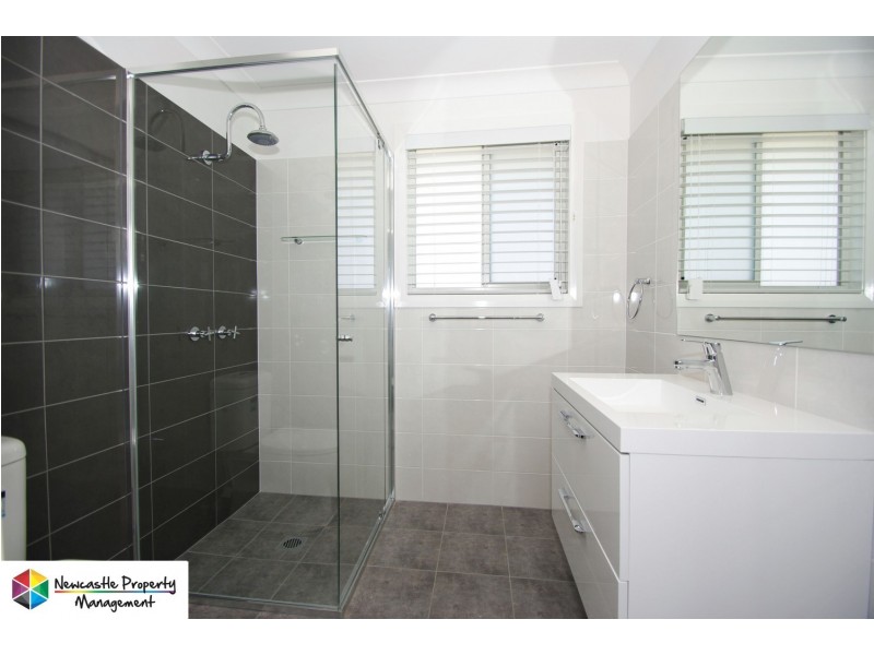 2/51 Wansbeck Valley Road, Cardiff NSW 2285