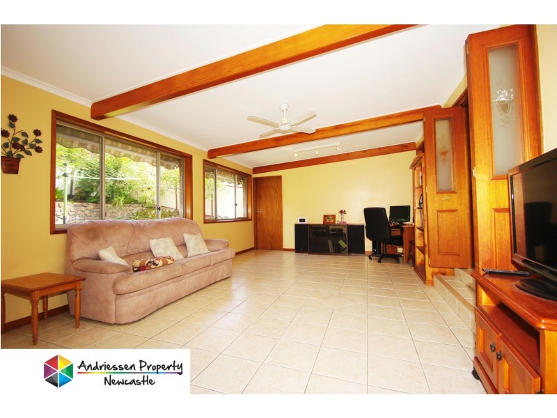 Macquarie Hills NSW 2285