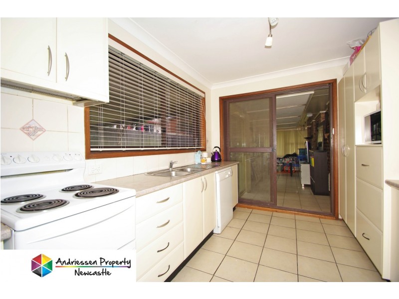 18 Gloaming Close, Maryland NSW 2287