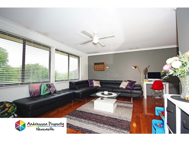 18 Gloaming Close, Maryland NSW 2287