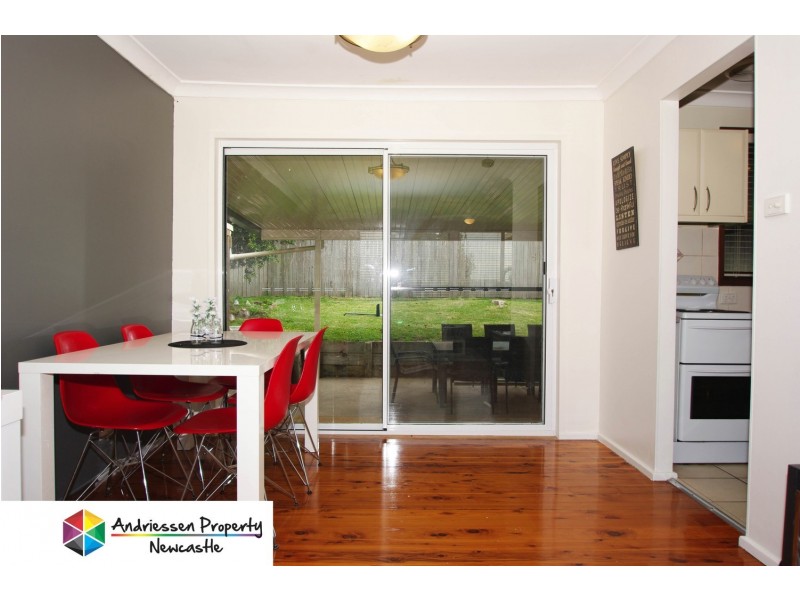 18 Gloaming Close, Maryland NSW 2287