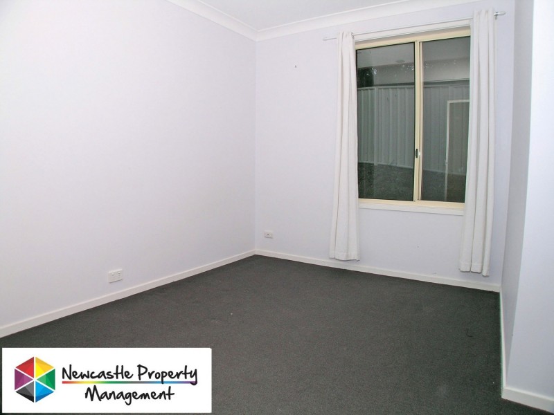 10 Kingfisher Close, Tingira Heights NSW 2290