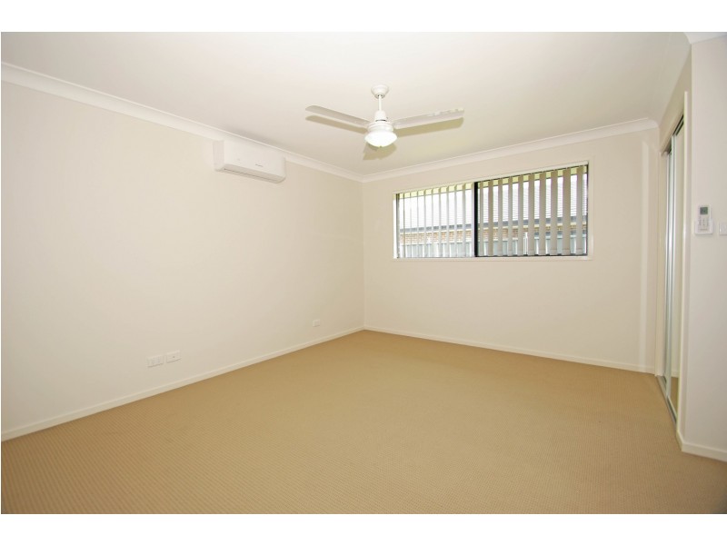 64 Seaside Boulevard, Fern Bay NSW 2295