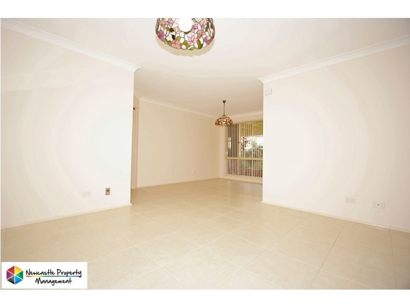 28 Flamingo Drive, Cameron Park NSW 2285