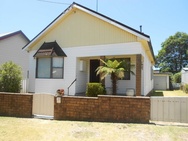 16 Lachlan Road, Cardiff NSW 2285