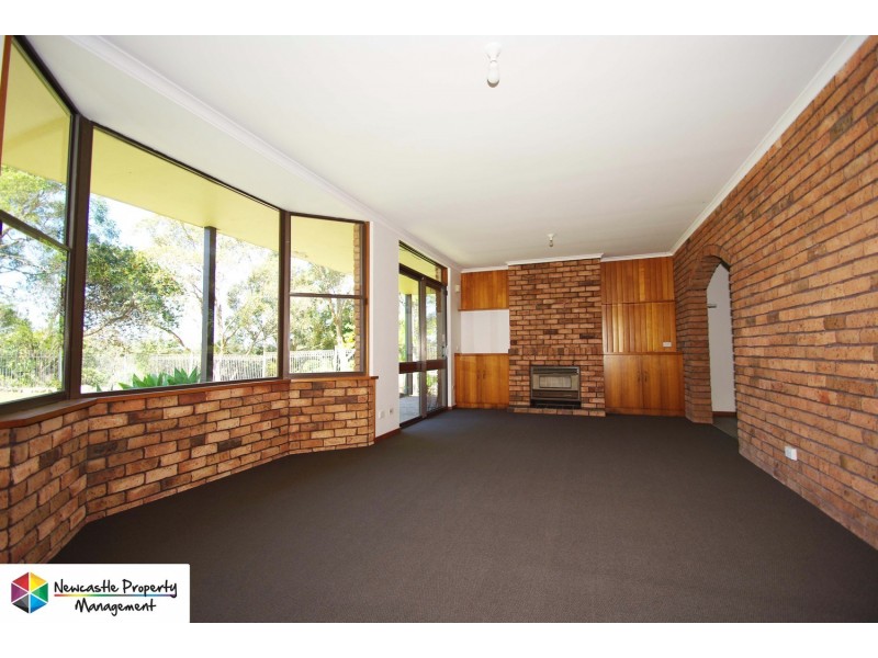 25 Blaxland Road, Macquarie Hills NSW 2285