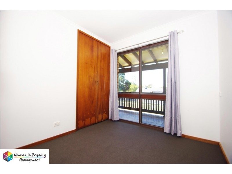 25 Blaxland Road, Macquarie Hills NSW 2285