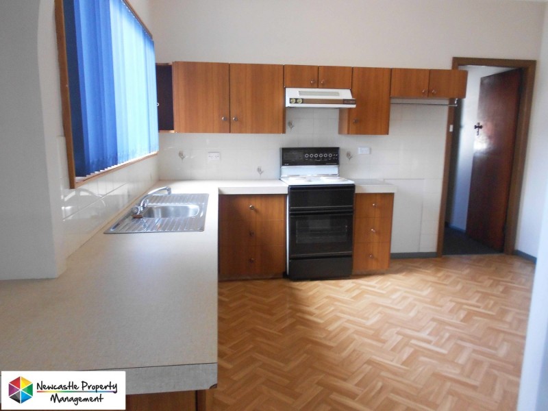 16 Harrison Street, Cardiff NSW 2285